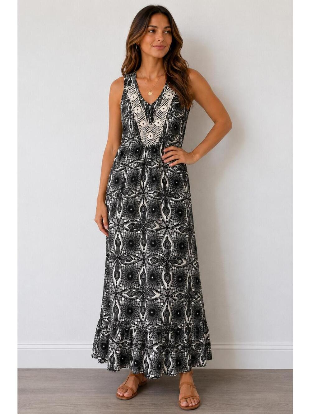 Unity World Wear Black & White Boho Crochet Trim Maxi Dress Women’s XL